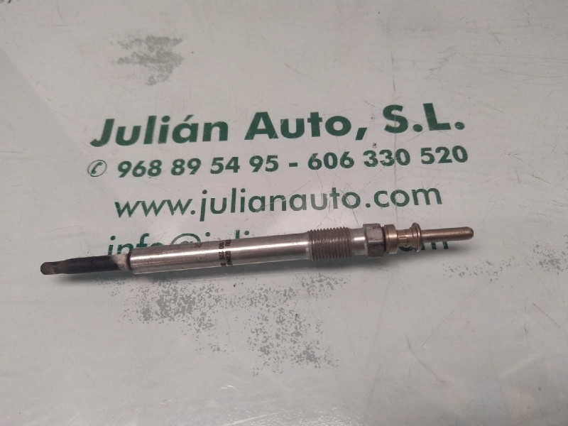 Recambio de calentadores para opel astra g berlina comfort referencia OEM IAM 0100226300  BOSCH 11V