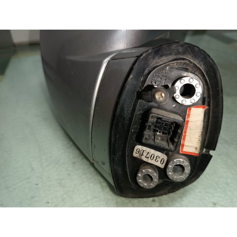 Recambio de retrovisor derecho para hyundai coupe (gk) 2.0 16v cat referencia OEM IAM 012177 012178 ELECTRICO