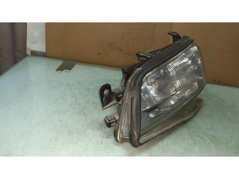 Recambio de faro izquierdo para opel vectra b berlina básico (1999) referencia OEM IAM 54532889 0307852335 54532933