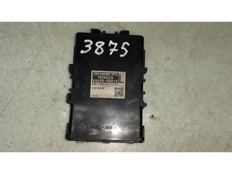 Recambio de modulo electronico para toyota yaris live referencia OEM IAM 896900D010  DENSO