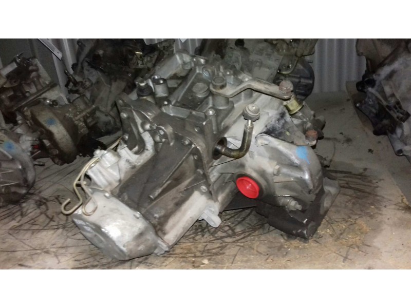 Recambio de caja cambios para citroen xsara berlina 1.9 d sx referencia OEM IAM 20DL41  5 VELOCIDADES