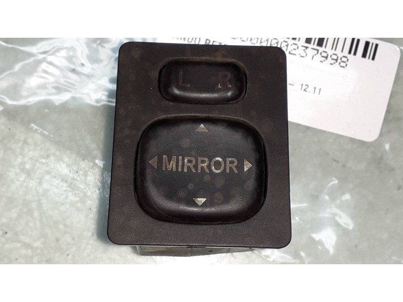 Recambio de mando retrovisor para toyota yaris live referencia OEM IAM 183574  CONECTOR 7 PINES