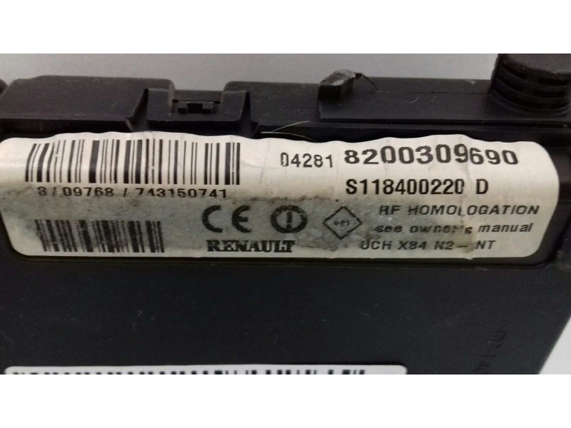 Recambio de modulo electronico para renault megane ii berlina 3p extreme referencia OEM IAM 8200309690 S118400220D UCHX84N2