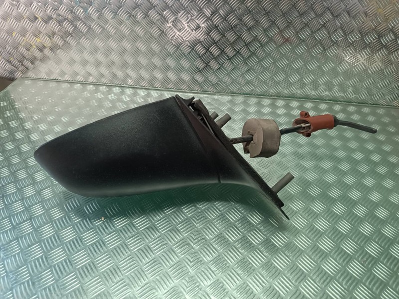 Recambio de retrovisor izquierdo para ford mondeo berlina (gd) ambiente referencia OEM IAM K18BC  MANUAL