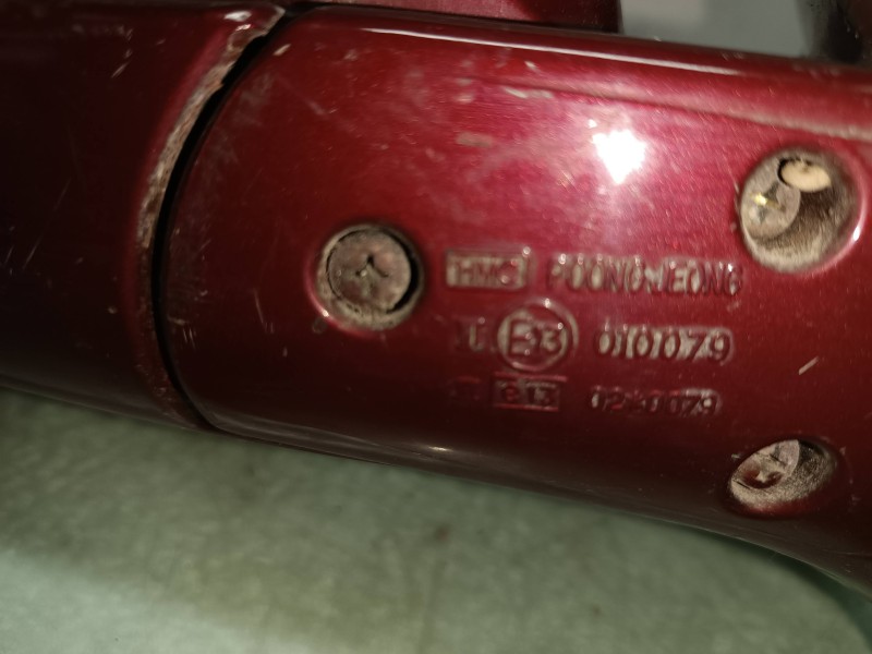 Recambio de retrovisor izquierdo para hyundai lantra berlina (rd) 1.6 cat referencia OEM IAM 010079  ELECTRICO