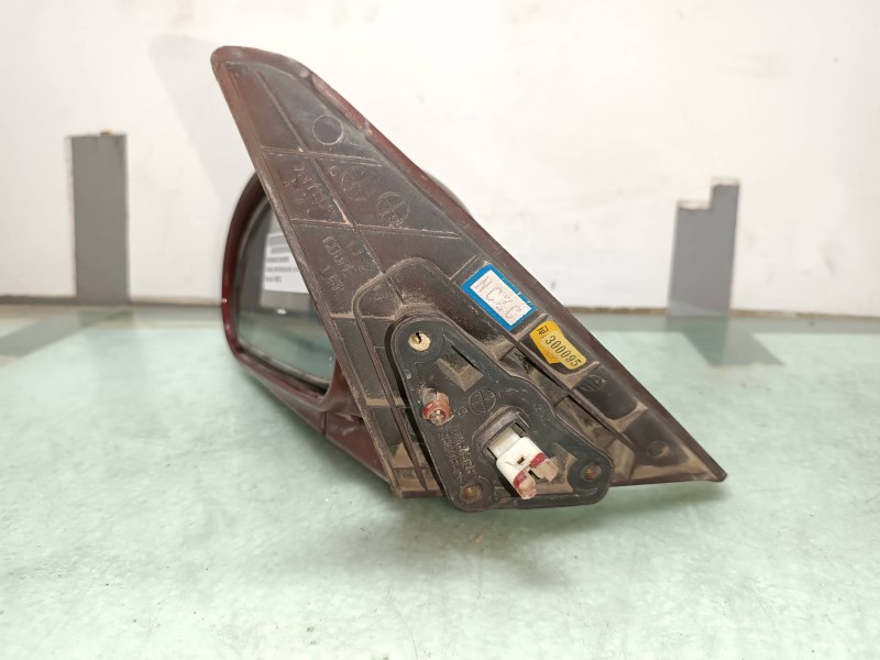 Recambio de retrovisor izquierdo para hyundai lantra berlina (rd) 1.6 cat referencia OEM IAM 010079  ELECTRICO
