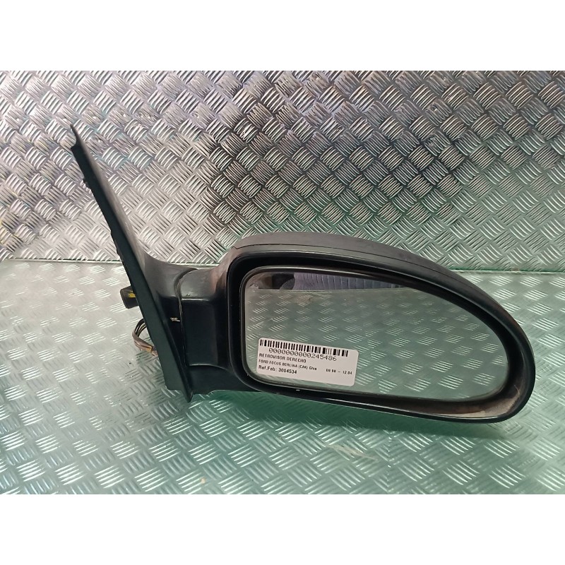 Recambio de retrovisor derecho para ford focus berlina (cak) ambiente referencia OEM IAM 3004534 3004538 ELECTRICO