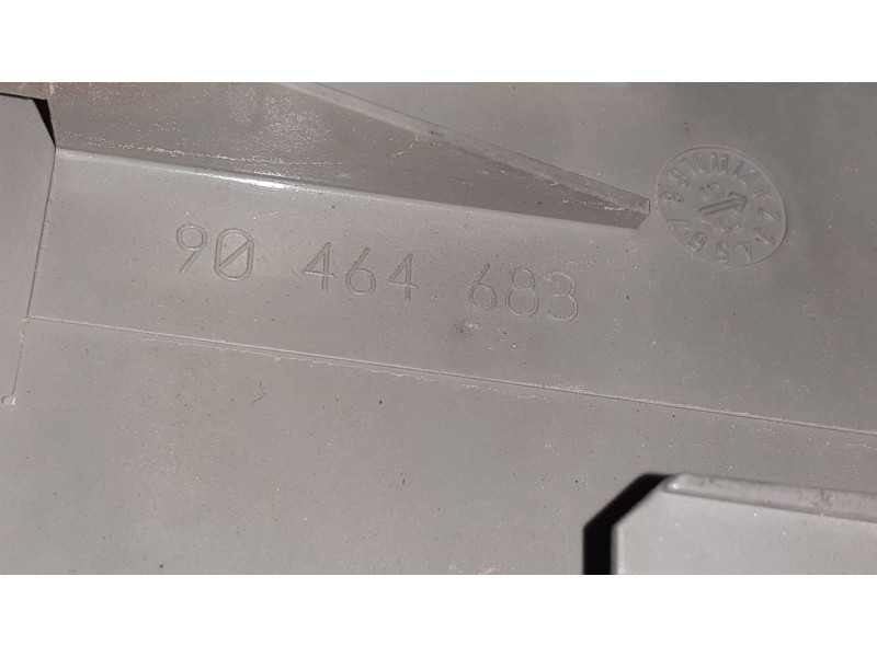 Recambio de faro antiniebla izquierdo para opel vectra b berlina básico (1999) referencia OEM IAM 90464683  GM - BRITAX