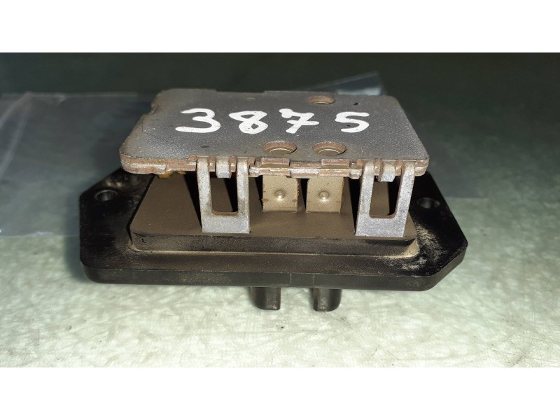 Recambio de resistencia calefaccion para toyota yaris live referencia OEM IAM 10M517  CONECTOR 4 PINES
