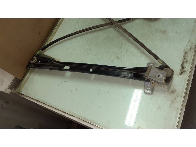 Recambio de elevalunas delantero derecho para volkswagen golf v berlina (1k1) highline referencia OEM IAM 1K4837402E 994854105 E