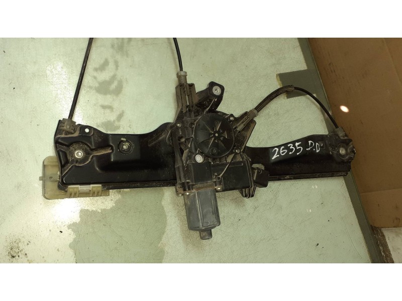 Recambio de elevalunas delantero derecho para opel adam unlimited ecoflex referencia OEM IAM C02551103 C02555101 ELECTRICO