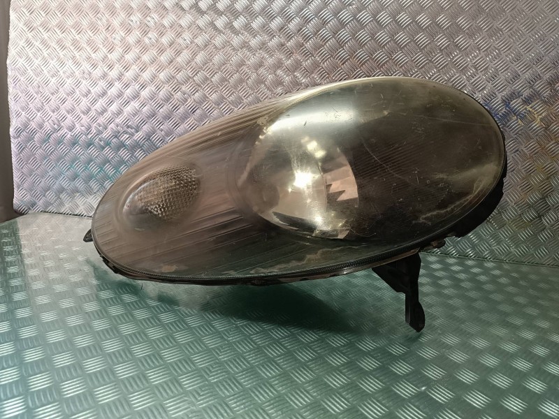 Recambio de faro derecho para nissan micra (k12e) acenta referencia OEM IAM 26010AX705 89007480  Recambio de faro derecho para nissan micra (k12e) acenta referencia OEM IAM 26010AX705 89007480