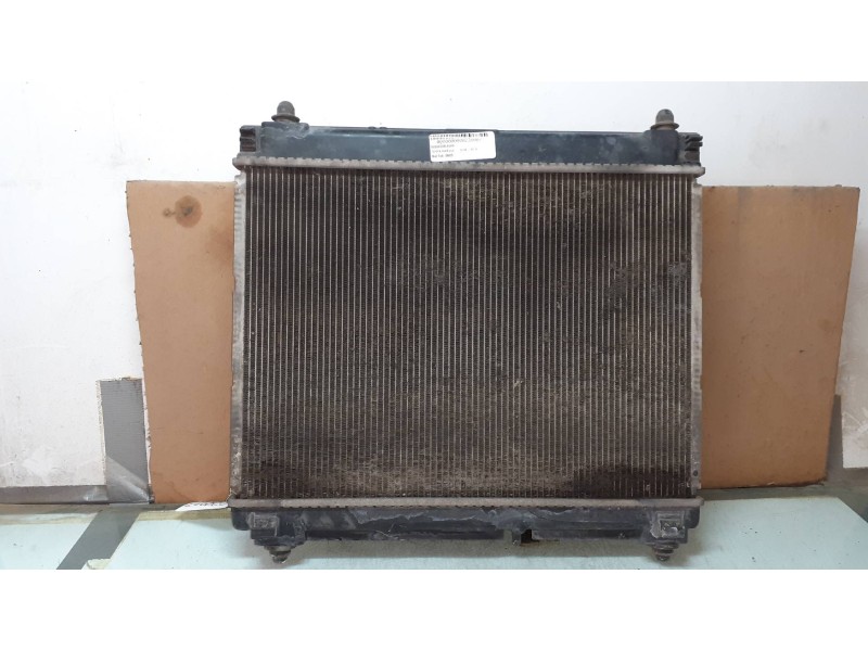 Recambio de radiador agua para toyota yaris live referencia OEM IAM 0N05  