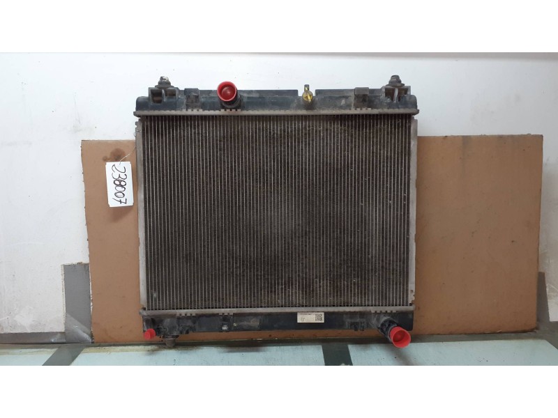 Recambio de radiador agua para toyota yaris live referencia OEM IAM 0N05  