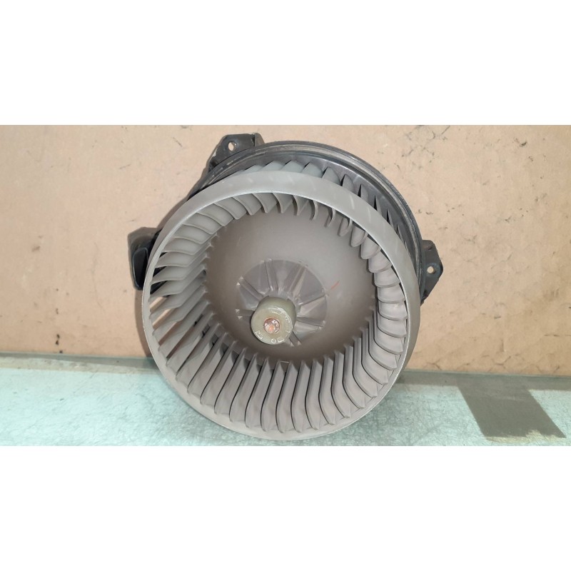 Recambio de ventilador calefaccion para toyota yaris live referencia OEM IAM AV2727000311 CONECTOR 2 PINES DENSO