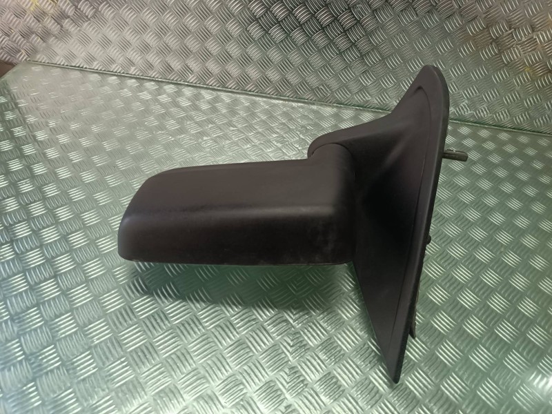 Recambio de retrovisor izquierdo para ford fiesta berl./courier si referencia OEM IAM E4012065 E4022065 MANUAL