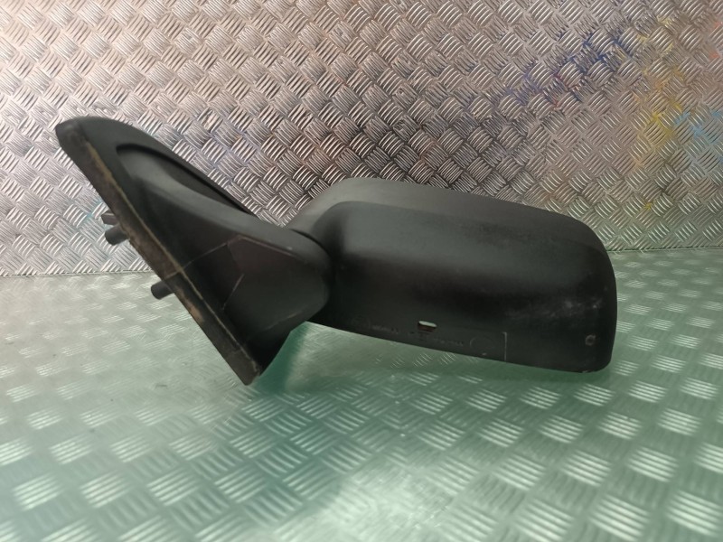 Recambio de retrovisor izquierdo para ford fiesta berl./courier si referencia OEM IAM E4012065 E4022065 MANUAL