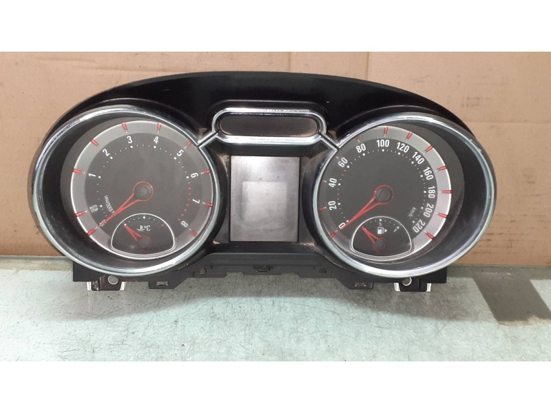 Recambio de cuadro instrumentos para opel adam unlimited ecoflex referencia OEM IAM A2C80220600 A2C96400601 A2C32646400