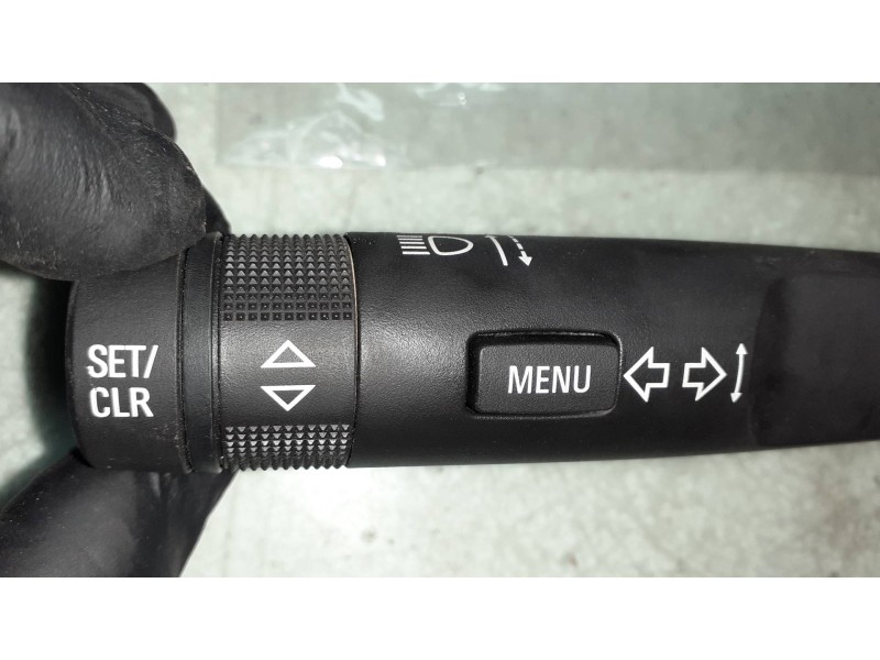 Recambio de mando intermitentes para opel adam unlimited ecoflex referencia OEM IAM 20941129 70380810476 