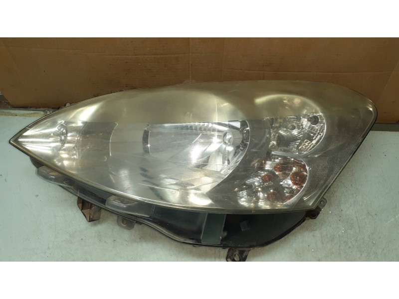 Recambio de faro izquierdo para peugeot partner kasten confort l1 referencia OEM IAM 57445745 57425743 