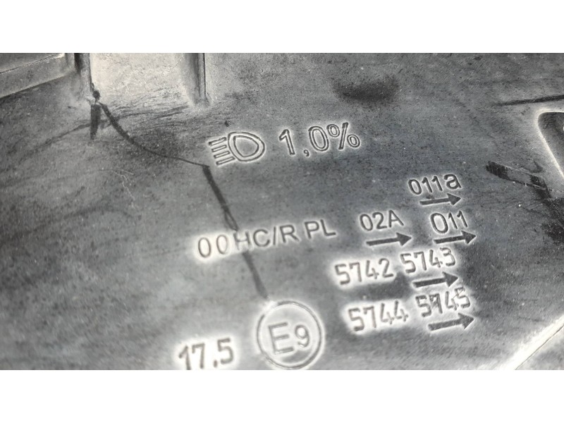 Recambio de faro izquierdo para peugeot partner kasten confort l1 referencia OEM IAM 57445745 57425743 