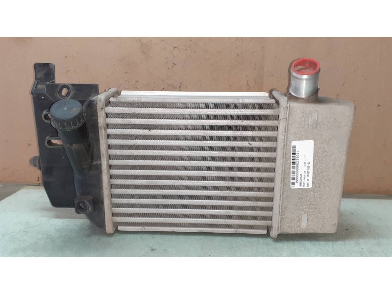 Recambio de intercooler para toyota yaris live referencia OEM IAM JD1271005100 8B1449003 DENSO