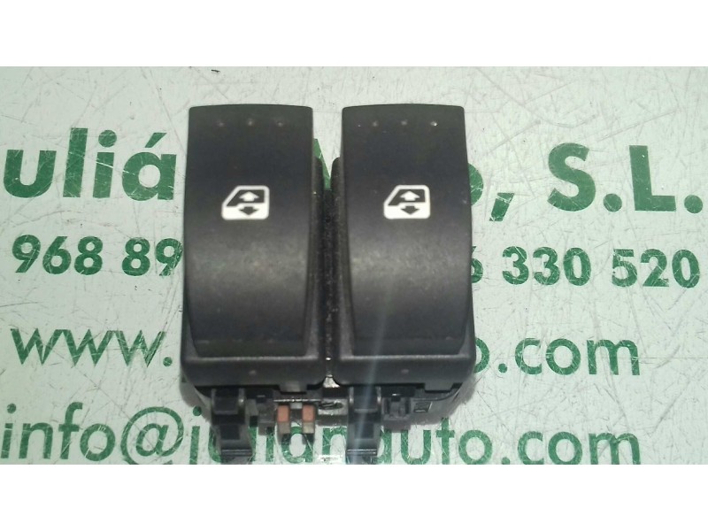 Recambio de mando elevalunas delantero izquierdo para renault megane ii berlina 3p referencia OEM IAM 315050B  MARRON
