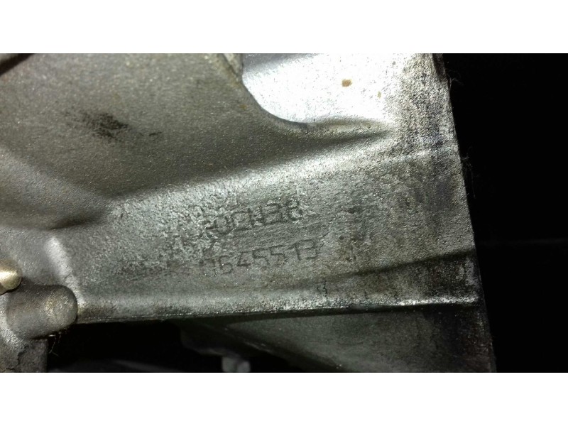 Recambio de caja cambios para peugeot 206 berlina x-line referencia OEM IAM 20CN38  5 VELOCIDADES