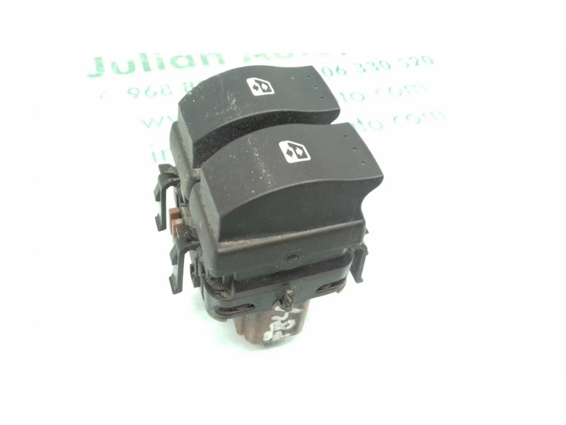 Recambio de mando elevalunas delantero izquierdo para renault megane ii berlina 5p authentique referencia OEM IAM 315040A  MARRÓ