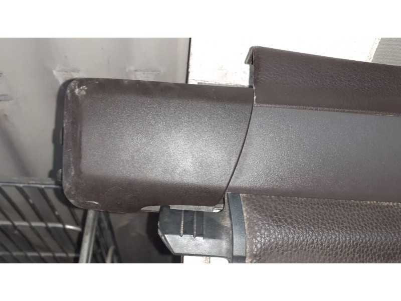 Recambio de bandeja trasera para volkswagen passat variant (365) edition bluemotion referencia OEM IAM 3AF867871  