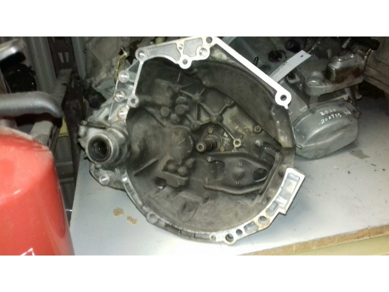 Recambio de caja cambios para citroen c4 berlina exclusive referencia OEM IAM 20CQ16  5 VELOCIDADES