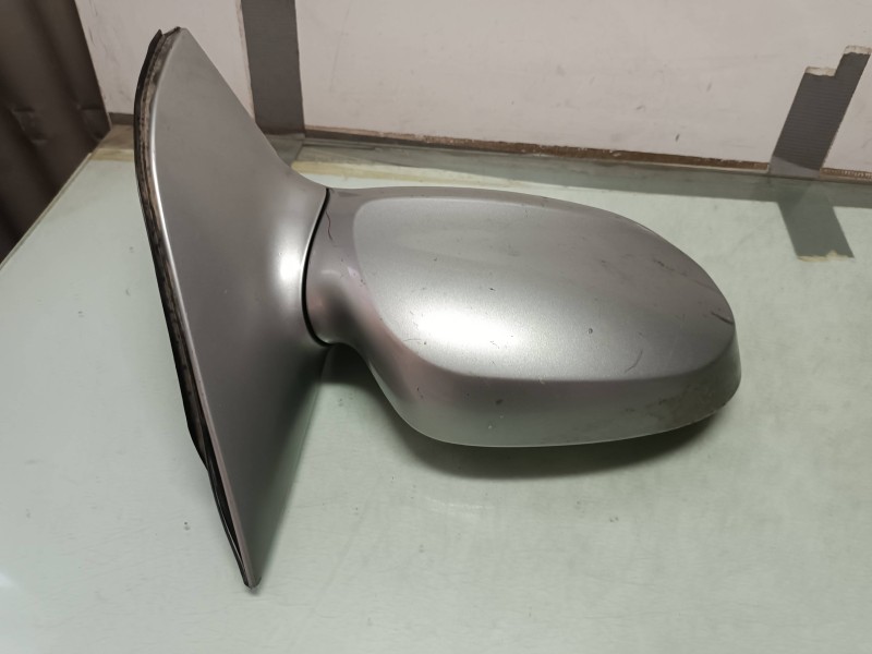 Recambio de retrovisor derecho para kia carnival ii 2.9 cdri ex referencia OEM IAM 012170  ELECTRICO