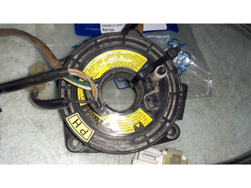 Recambio de anillo airbag para chevrolet aveo lt referencia OEM IAM  FN7PHOP1Q 
