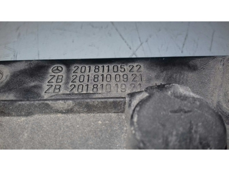 Recambio de cristal retrovisor izquierdo para mercedes-benz clase c (w201) berlina referencia OEM IAM 2018110522  