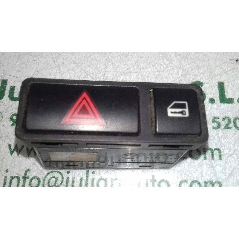 Recambio de warning para bmw serie 3 berlina (e46) 320d referencia OEM IAM 61318368920 6 PINES CIERRE PUERTAS.