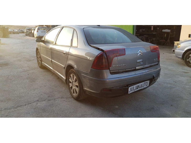 citroen c5 berlina del año 2004
