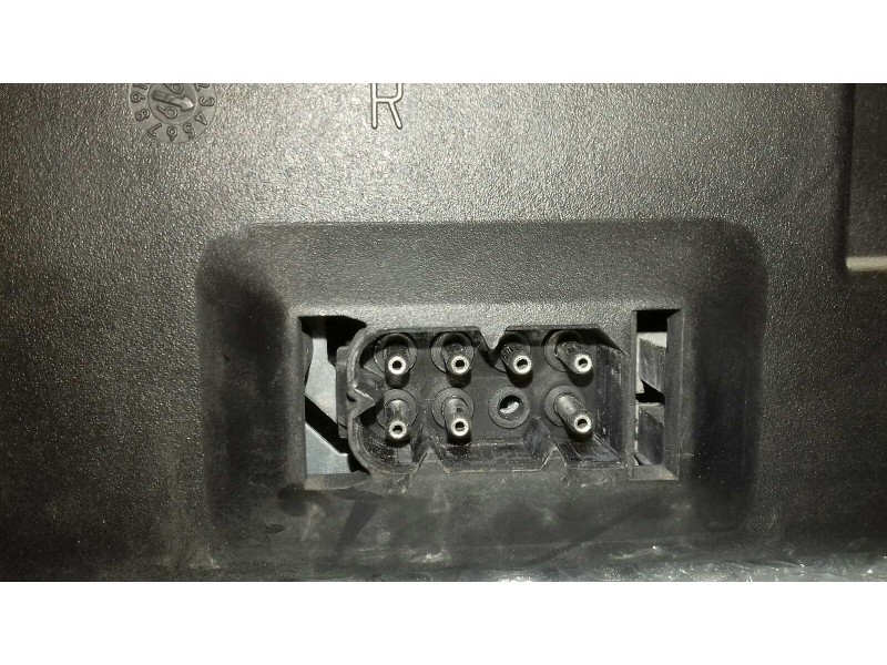 Recambio de piloto trasero derecho para bmw serie 5 berlina (e39) 530d referencia OEM IAM 14603400 2VP00724002 HELLA