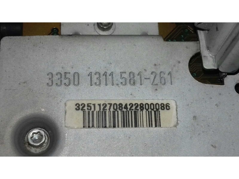Recambio de sistema audio / radio cd para bmw serie 5 berlina (e39) 530d referencia OEM IAM 33501311581261  