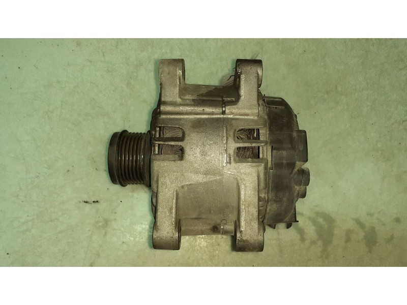 Recambio de alternador para peugeot partner kasten confort l1 referencia OEM IAM 9810525380 VALEO CL15