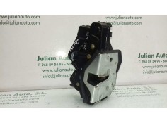 Recambio de cerradura puerta trasera derecha para bmw serie 3 berlina (e46) 320d referencia OEM IAM 246HTR 7 PINES NEGRO