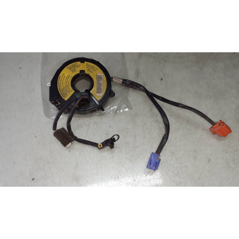 Recambio de anillo airbag para kia carens 1.8 ls monovolumen referencia OEM IAM KD0C040202  