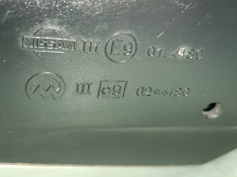 Recambio de retrovisor derecho para nissan primera berlina (p12) acenta referencia OEM IAM 96301AU417  ELECTRICO