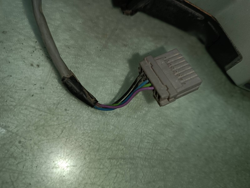 Recambio de retrovisor derecho para nissan primera berlina (p12) acenta referencia OEM IAM 96301AU417  ELECTRICO