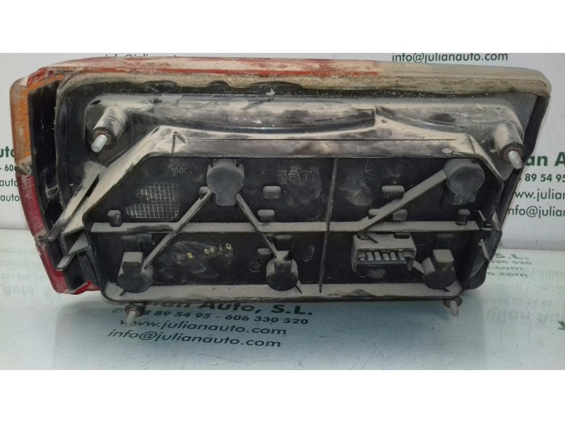 Recambio de piloto trasero derecho para seat malaga referencia OEM IAM   