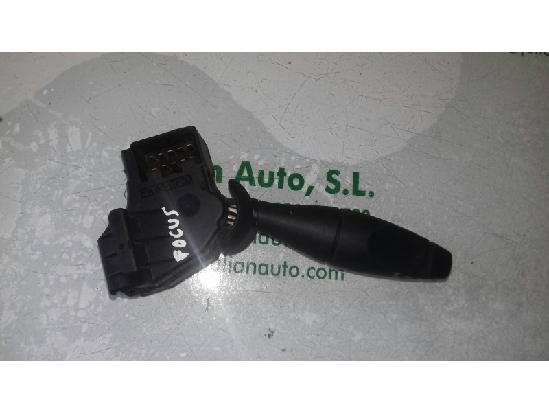 Recambio de mando limpia para ford focus berlina (cap) ghia referencia OEM IAM 98AG17A553CC  