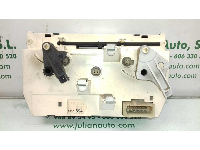 Recambio de mando calefaccion / aire acondicionado para peugeot 206 berlina xs referencia OEM IAM 64138  BEHR