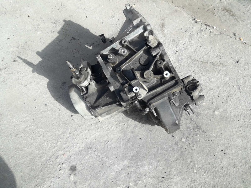 Recambio de caja cambios para peugeot 307 (s1) xt referencia OEM IAM 20DM39  5 VELOCIDADES