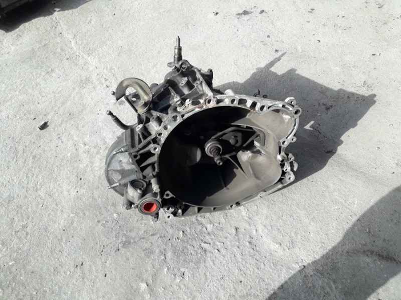 Recambio de caja cambios para peugeot 307 (s1) xt referencia OEM IAM 20DM39  5 VELOCIDADES