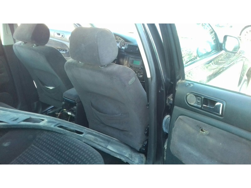 volkswagen passat berlina (3b3) del año 2001