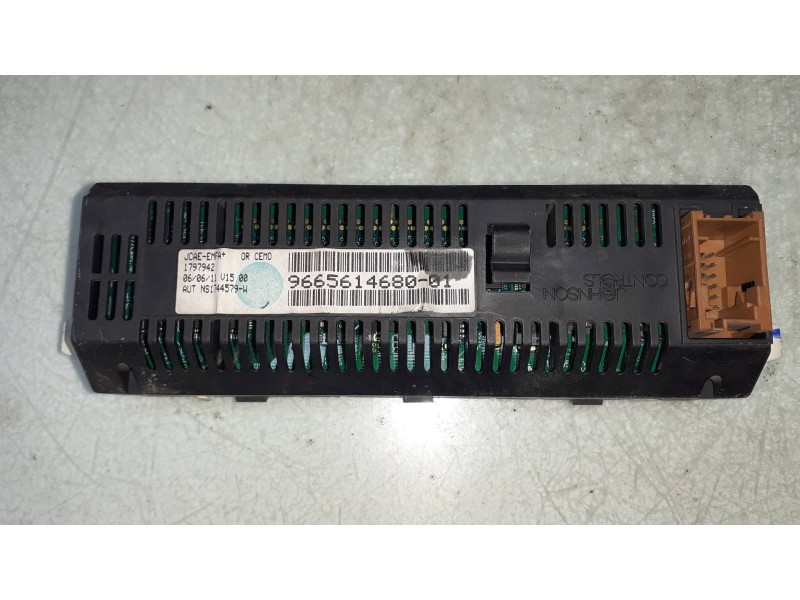 Recambio de pantalla multifuncion para peugeot expert tepee premium l1 referencia OEM IAM 966561468001 1797942 JOHNSON CONTROLS